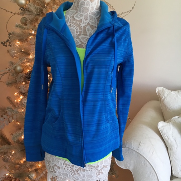 NWOT Xersion hoodie - Picture 3 of 6